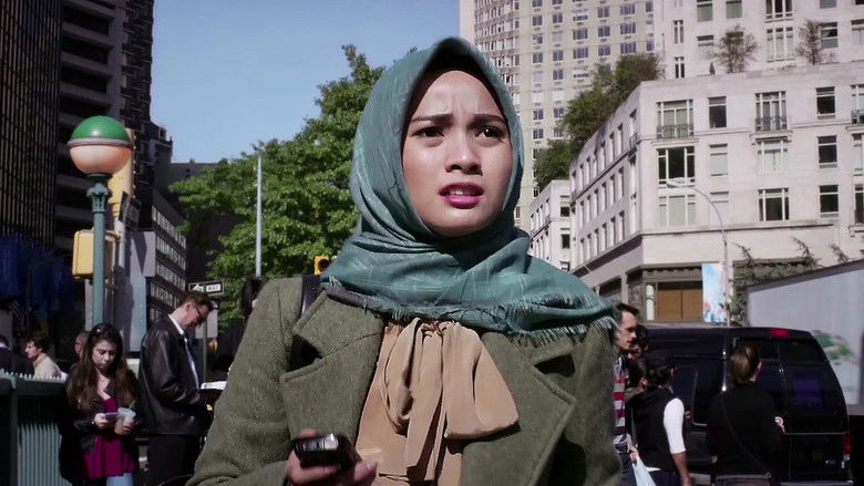 Image d'arrière-plan 1 du film Bulan Terbelah di Langit Amerika