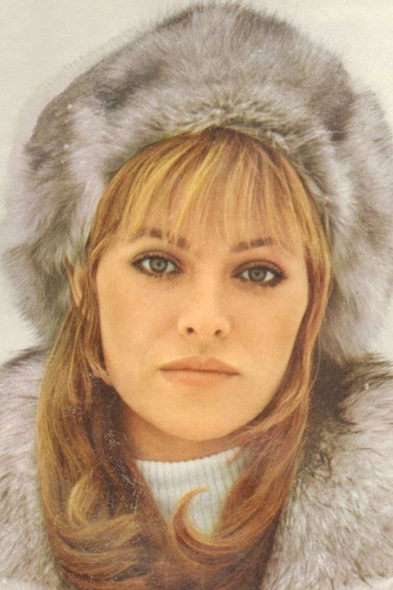 Nathalie Delon photo 6