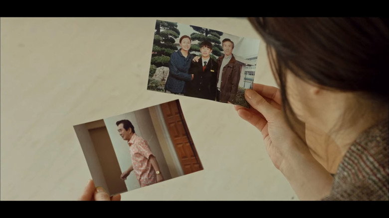 Still from Black - Season 1 Episode 7