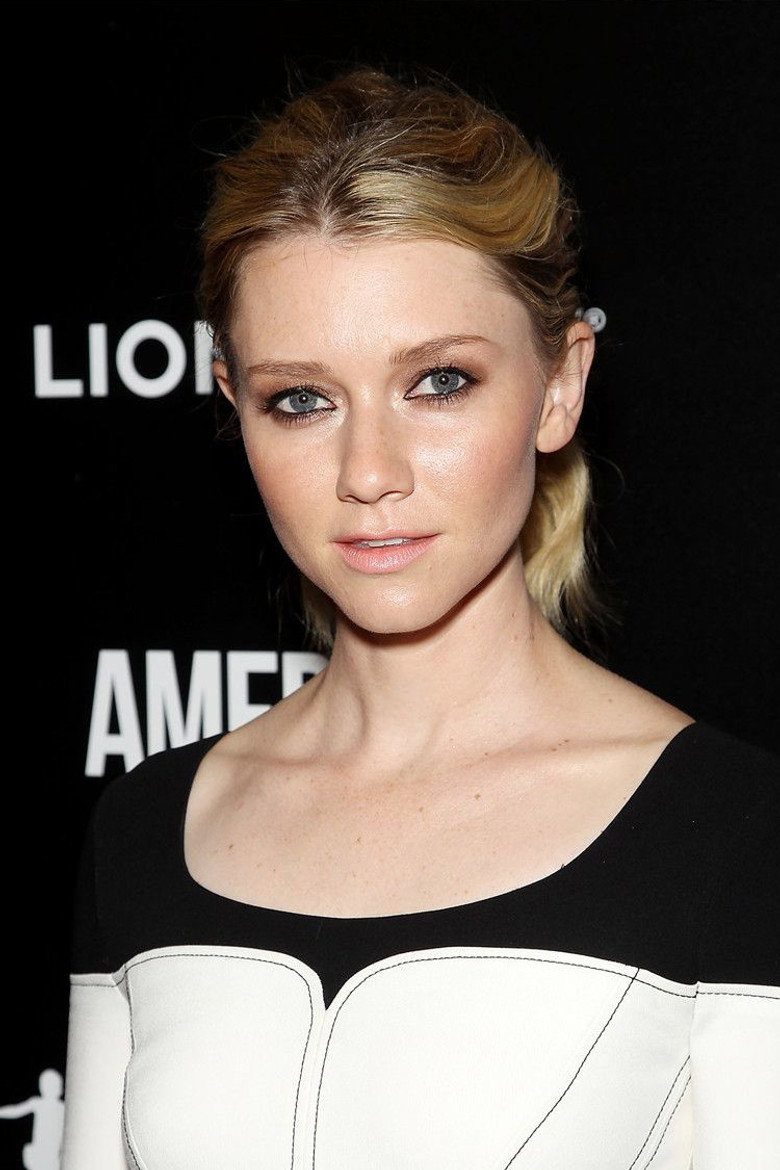 Valorie Curry photo 3