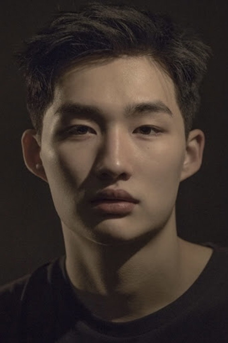 Kwon Ji-woo photo 2