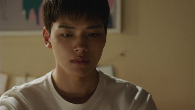 Still from Reunited Worlds - Season 1 Episode 4