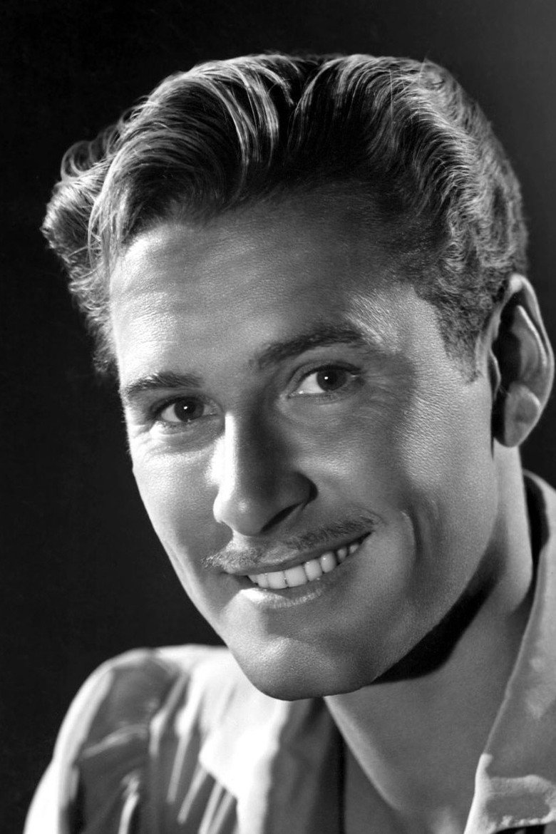 Errol Flynn photo 5