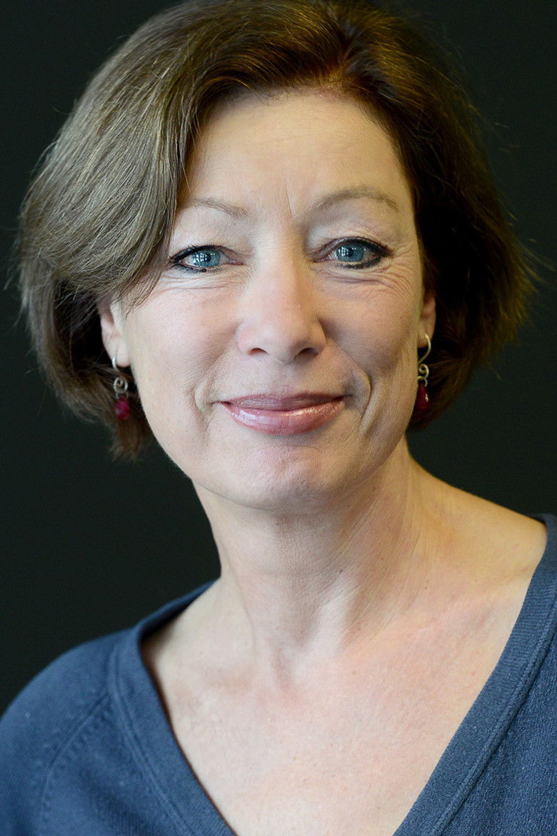 Cathrin Kahlweit portrait image