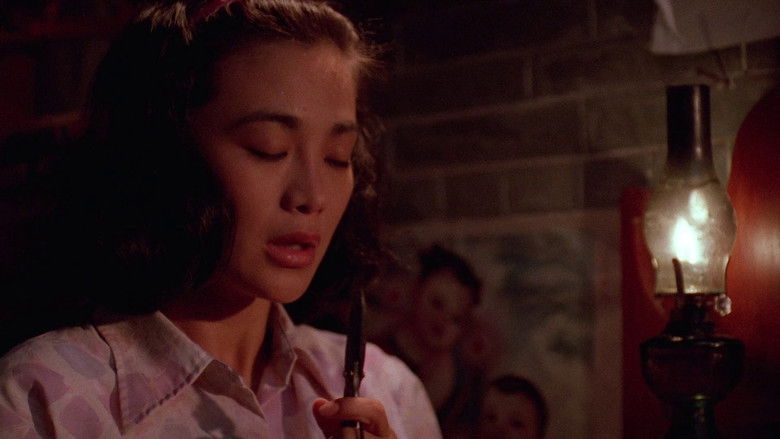 Image d'arrière-plan 6 du film Eight Taels of Gold