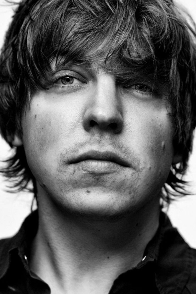 Philipp Poisel portrait image