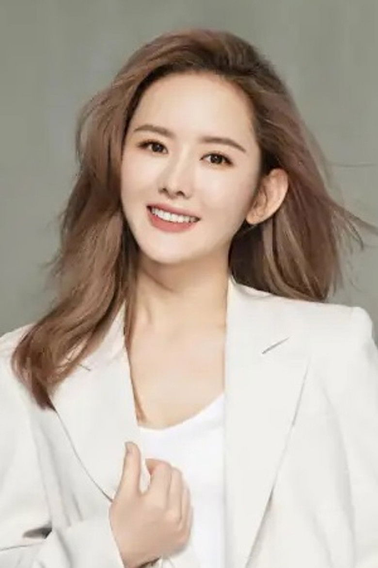 Yang Qing portrait image