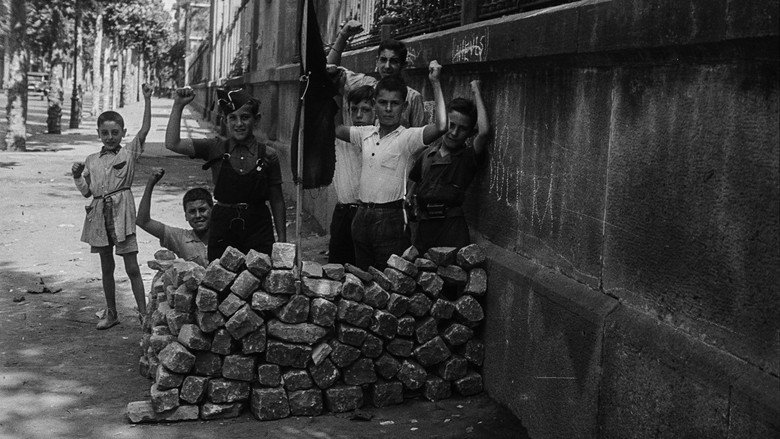 Imatge de La capsa vermella: la guerra infinita d'Antoni Campañà