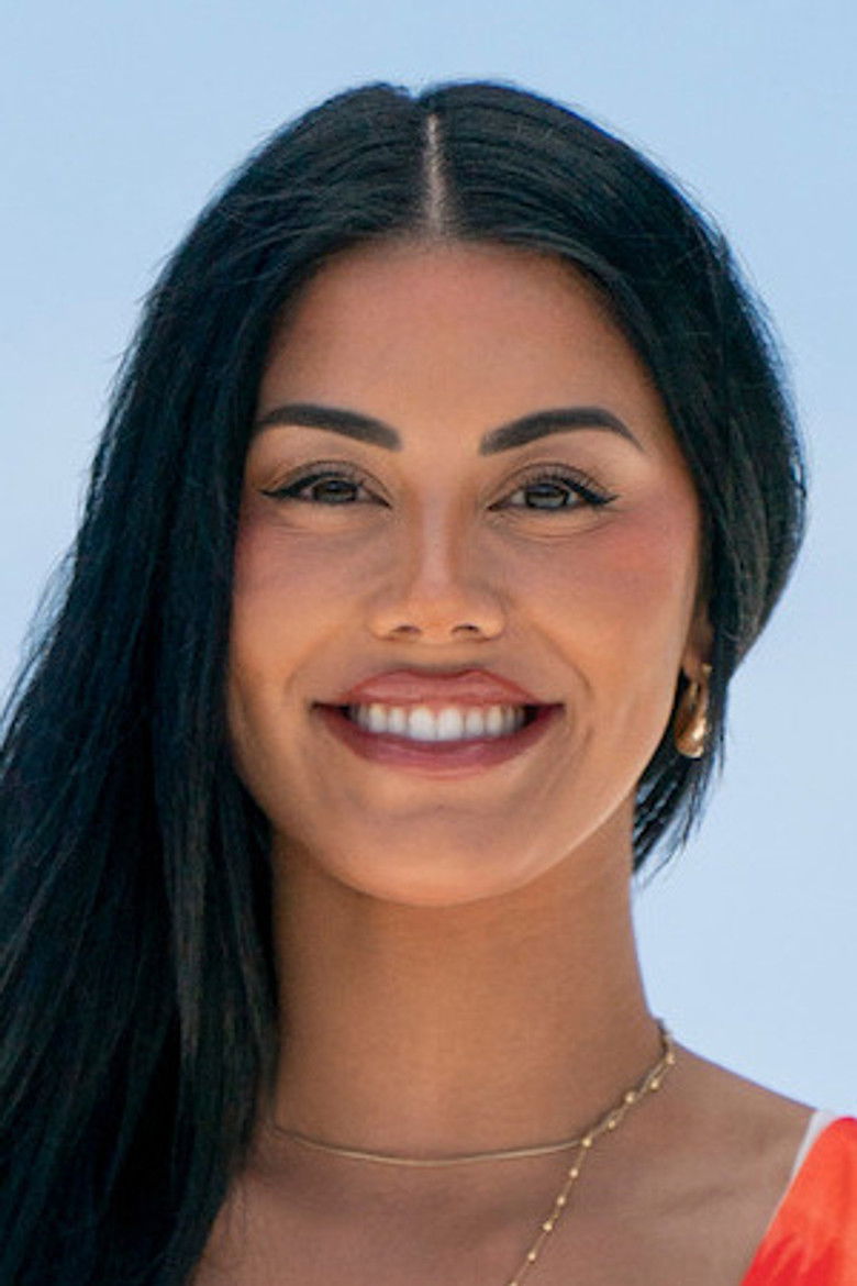 Alex Zamora portrait image