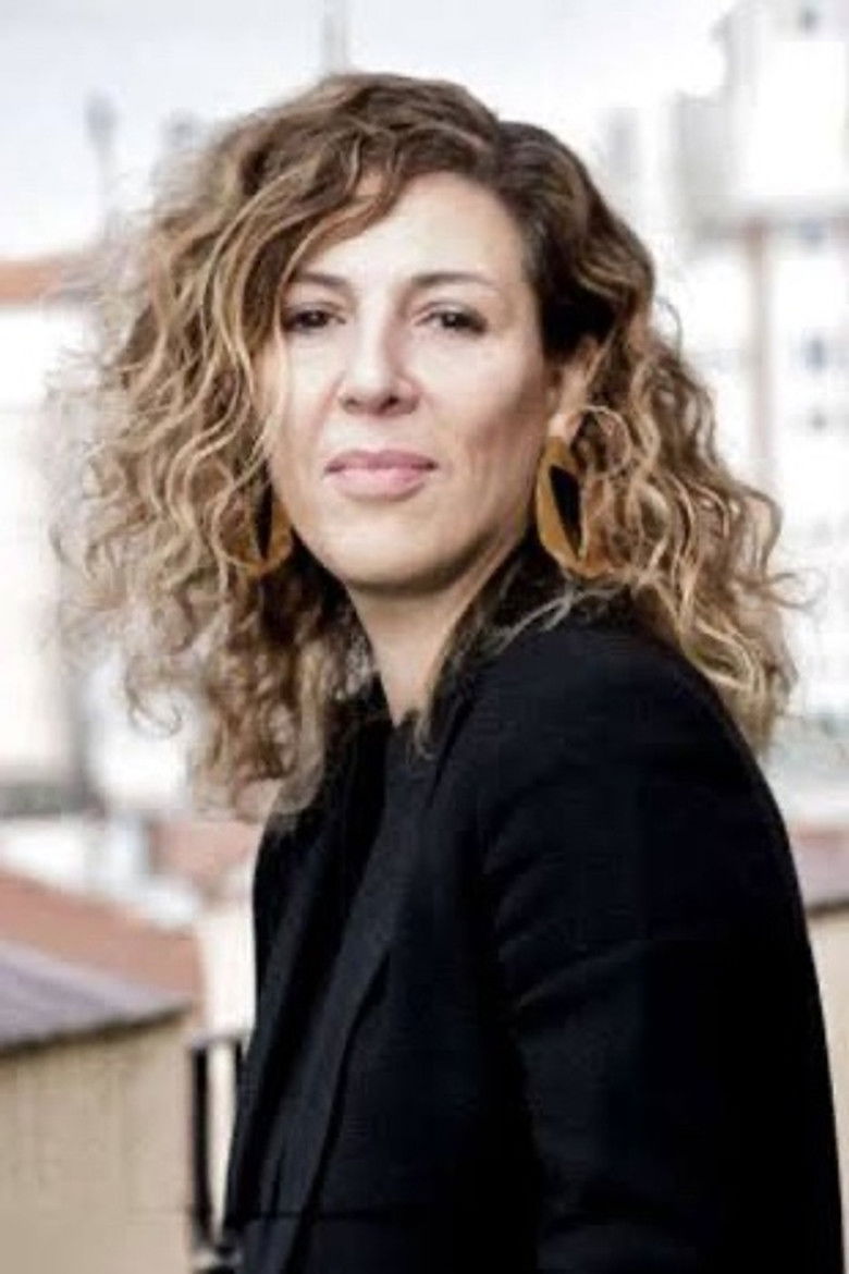 Eva Leira portrait image