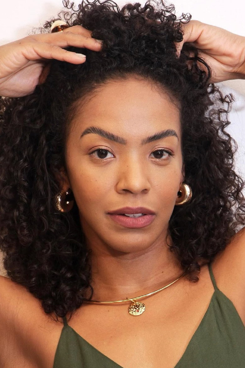 Andreia Rocha portrait