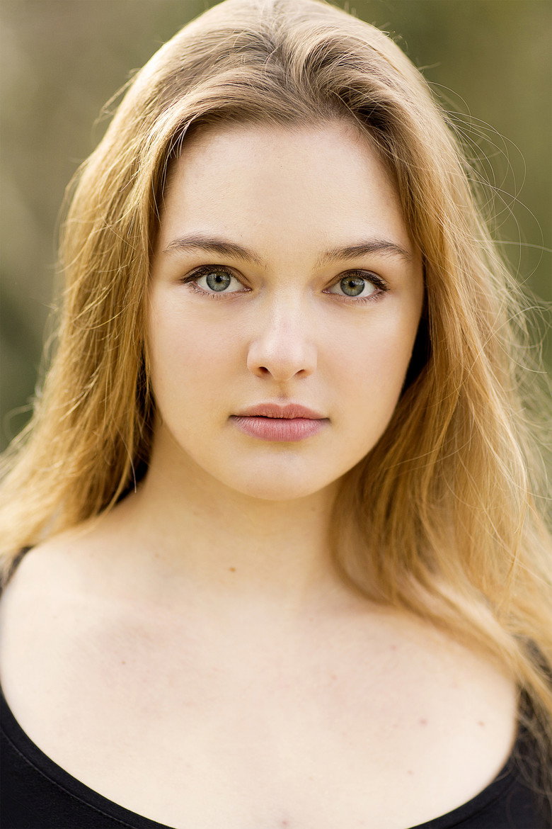 Chloé Booyens photo 3