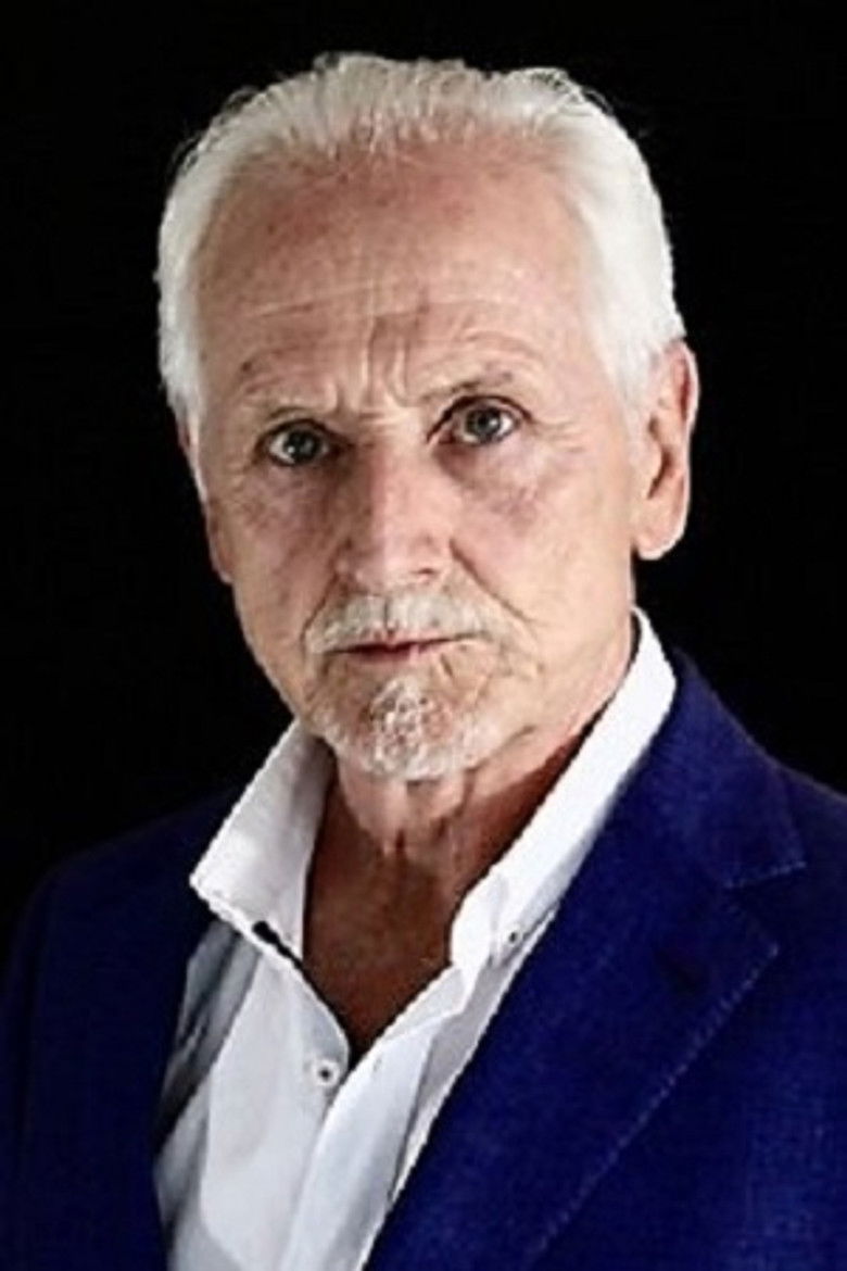 Jaro Onsurbe portrait image