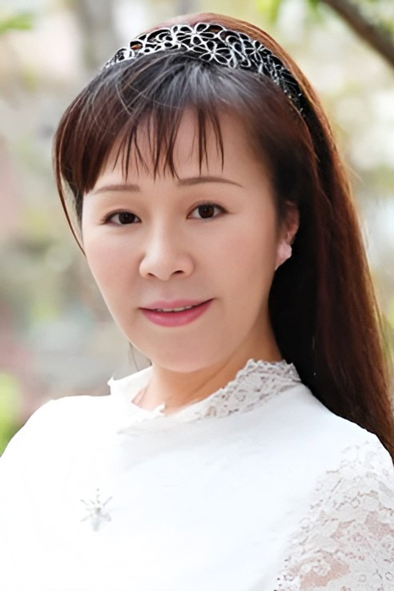 Minako Ogawa photo 3