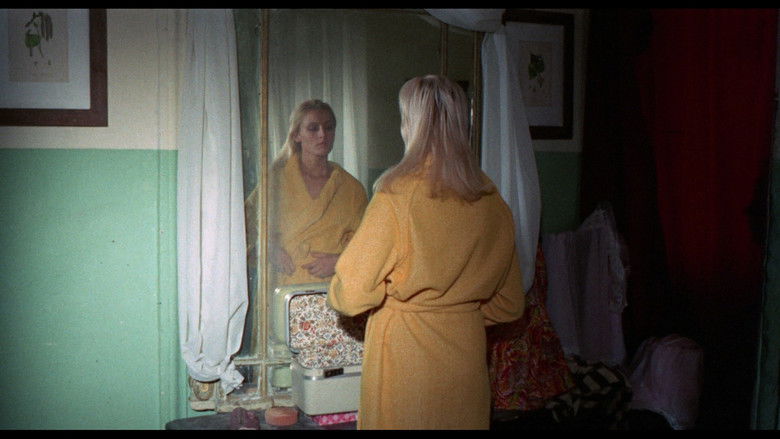 Image d'arrière-plan 9 du film La nuit des damnés