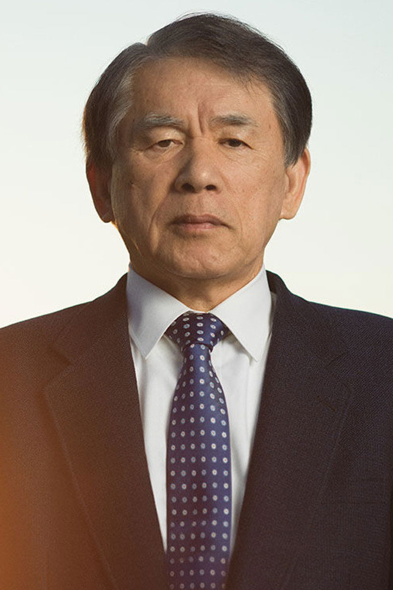Hideaki Hatta portrait image