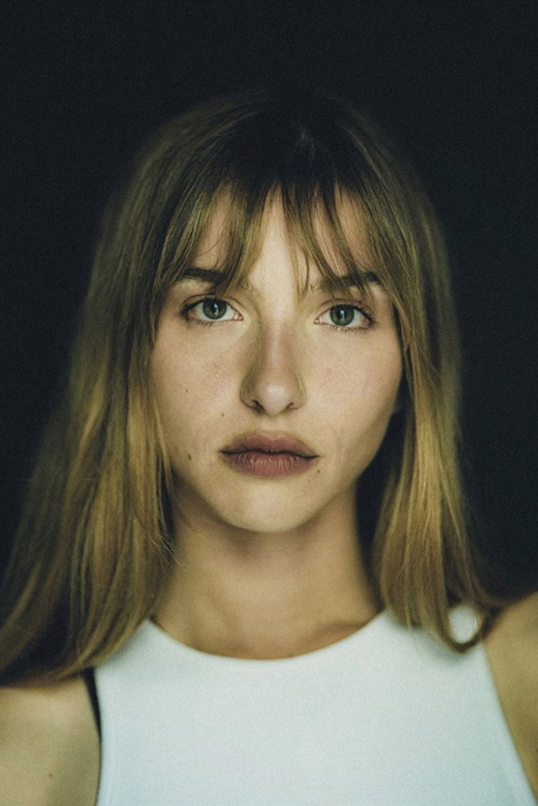 Marie Colomb photo 3