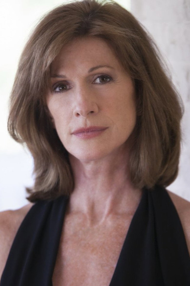 Marie Marshall photo 4