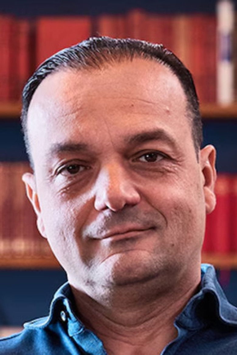 Shervin Razani portrait image