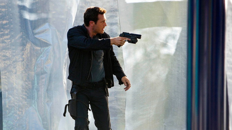 Still from Terra Nova - Season 1 Episode 9