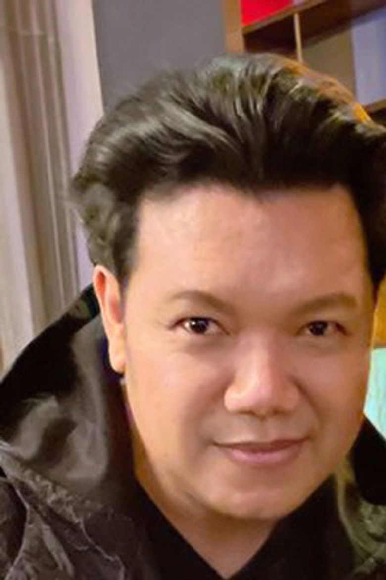 Guy Suwannaroj portrait image