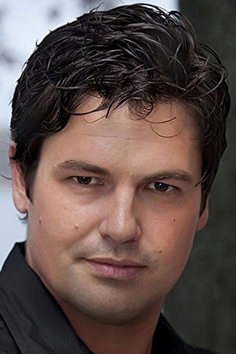 Robbie Smith portrait image