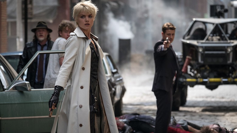Still from Gotham - Season 5 Episode 2