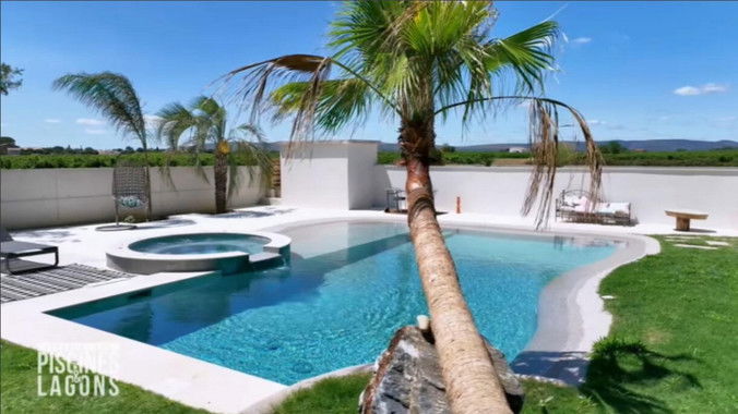 Still image for Travaux XXL : piscines et lagons season 1 episode 1: Episode 1