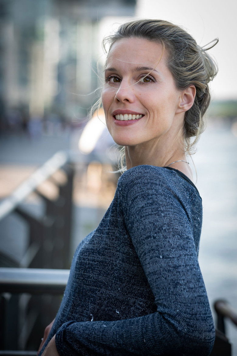 Silvia Maleen portrait image