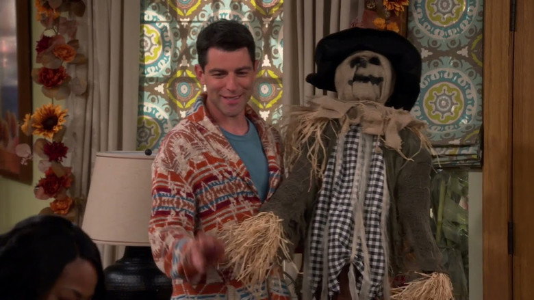 The Neighborhood S04E06 — Welcome to the Haunting episode still