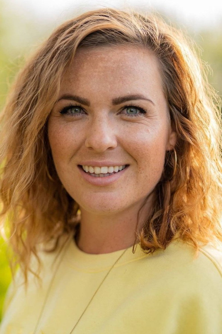 Thea Møller Ronex portrait