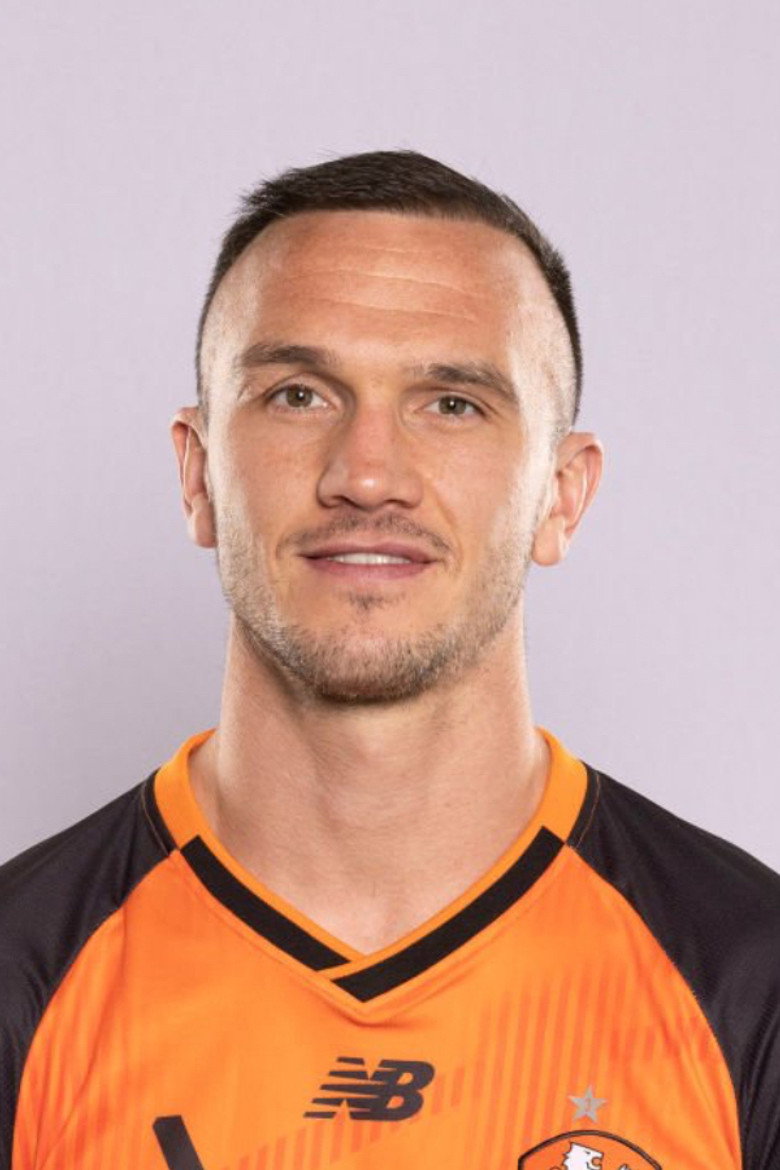 Tom Aldred portrait