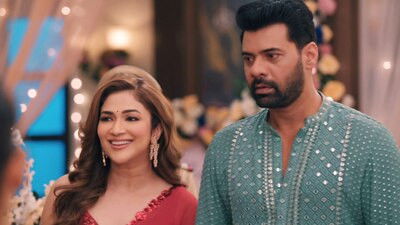 Still image for Ufff... Yeh Love Hai Mushkil season 1 episode 75: Lata Arrives At Yug's Residence Still image for Ufff... Yeh Love Hai Mushkil season 1 episode 75: Lata Arrives At Yug's Residence