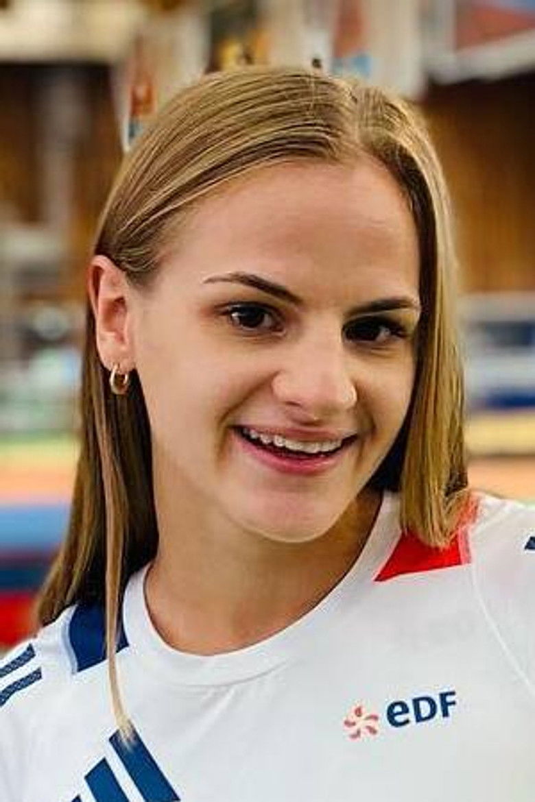 Alice Metais portrait image