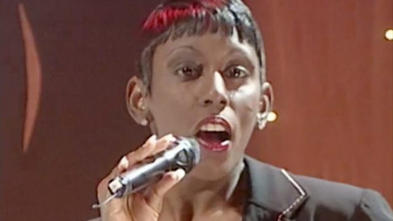Top of the Pops S31E28 still