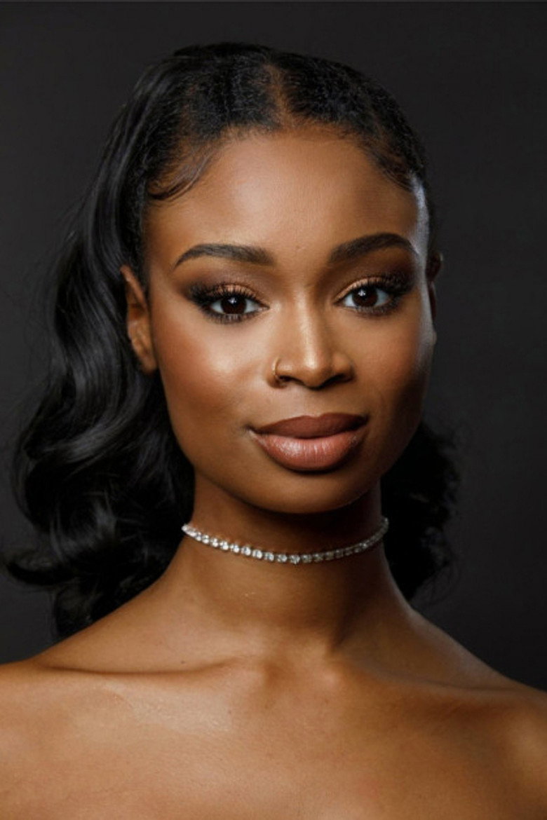 Tina Diallo portrait