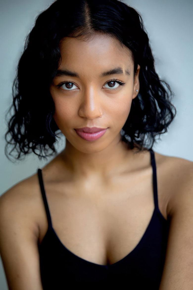 Nhumi Threadgill portrait image