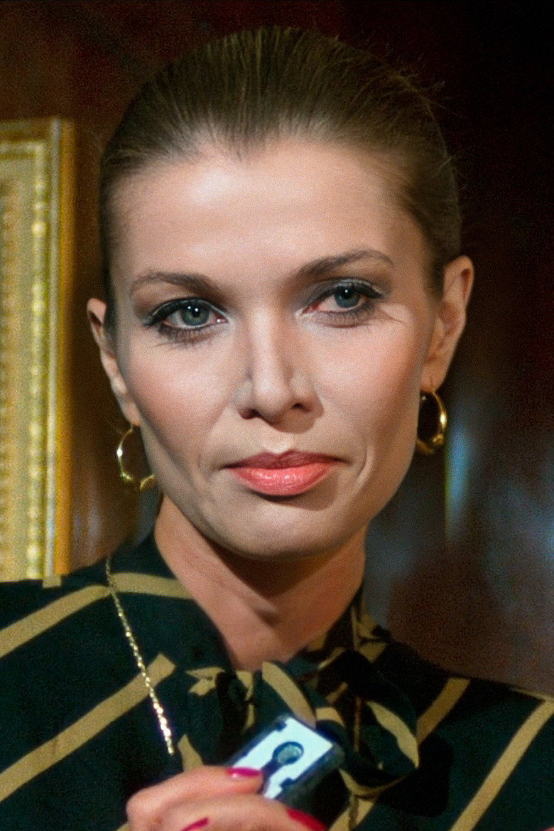 Alexandra Delli Colli photo 2