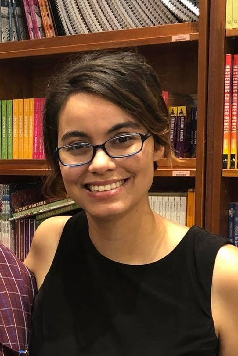 Eliana Falcón Dvorsky portrait image