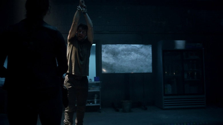 Still from Zoo - Season 3 Episode 8