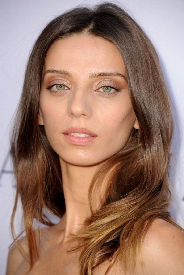 Angela Sarafyan photo 6