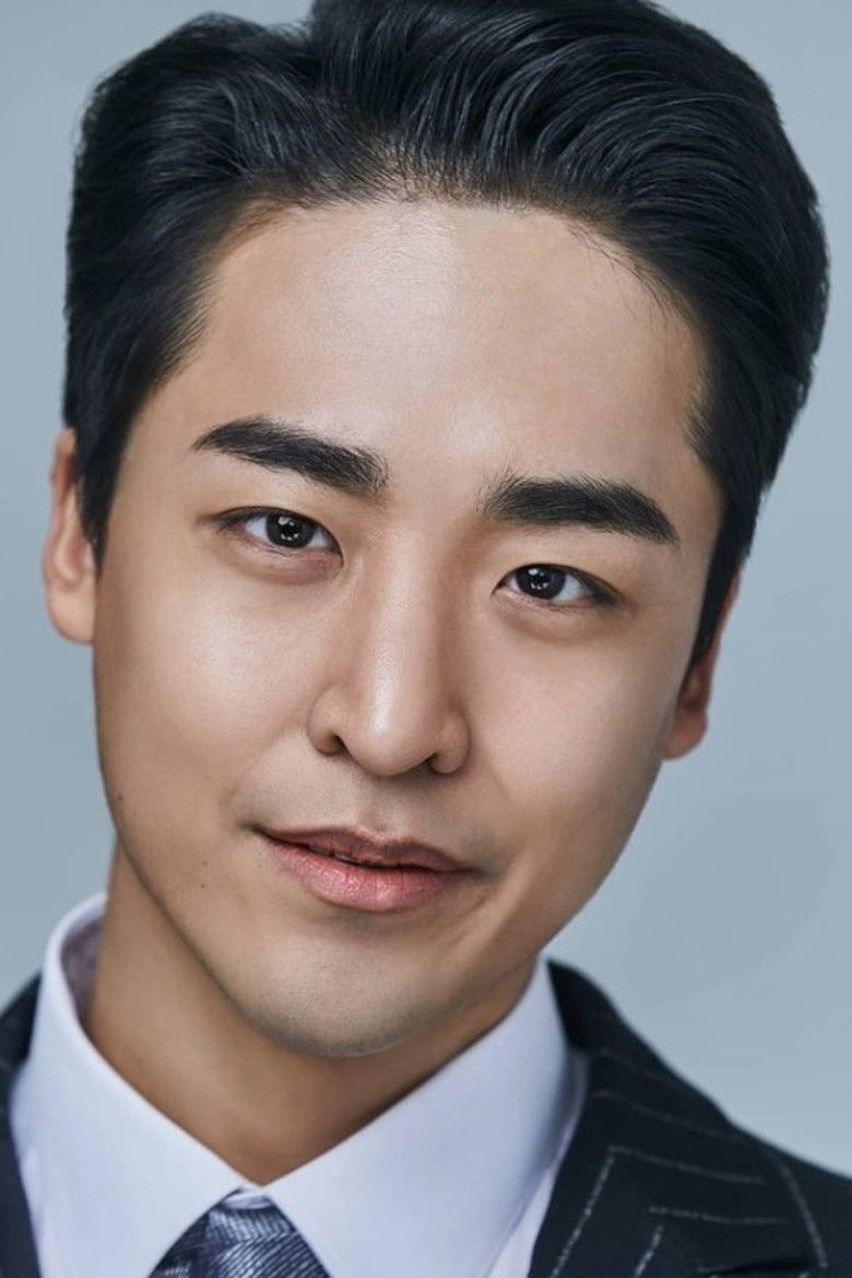 Ahn Jung-ho portrait image