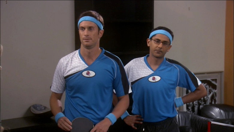 Still from Rules of Engagement - ซีซัน 7 ตอน 1