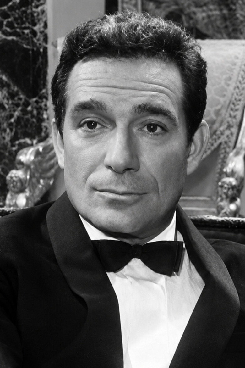 Ugo Tognazzi photo