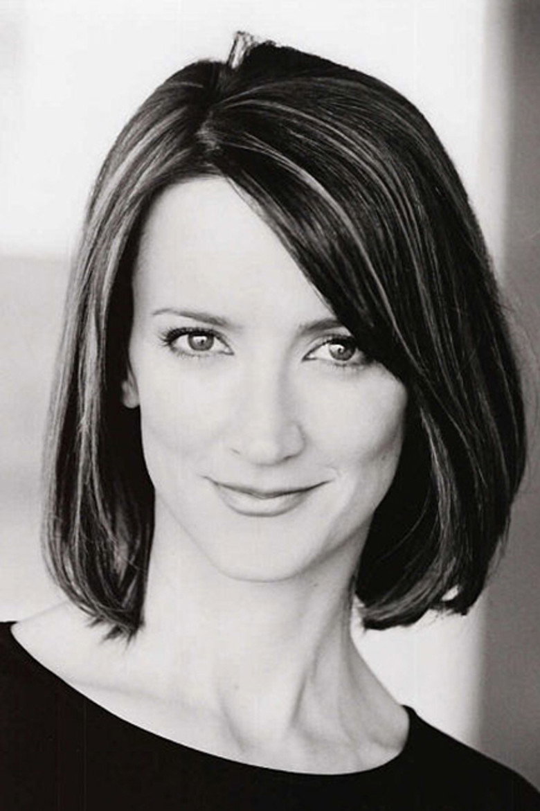 Ellie Harvie photo 3