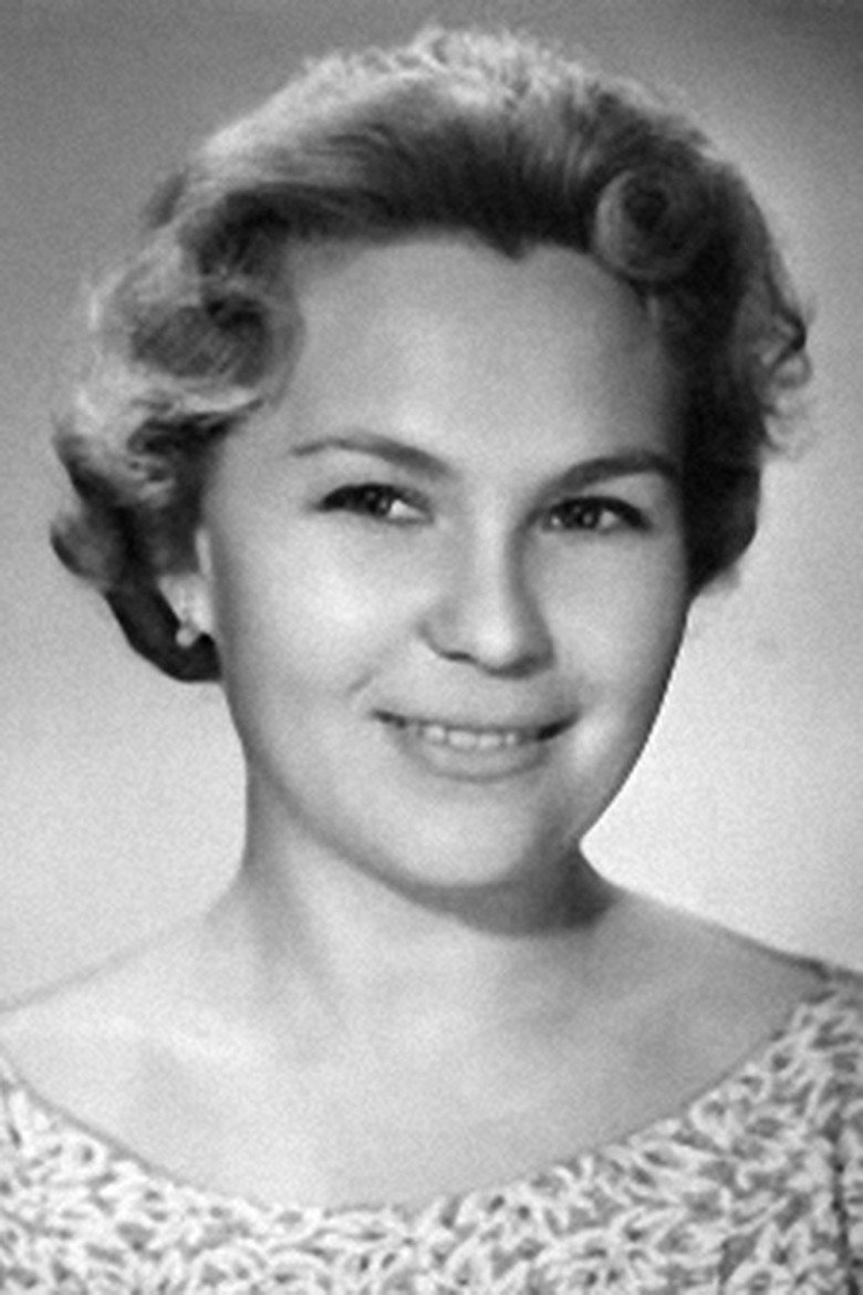 Zoya Tolbuzina photo 2