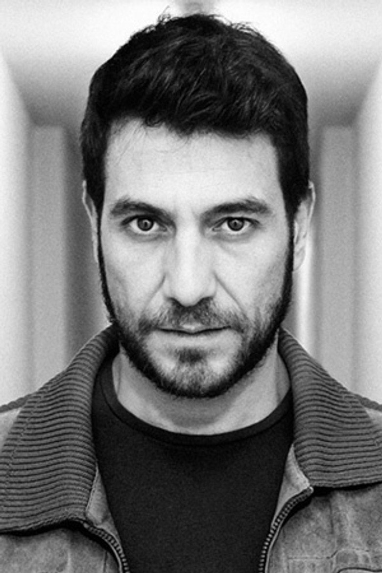 Raúl Tejón photo 2