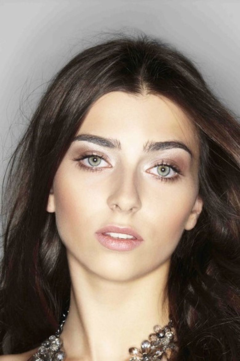 Emma Kahlert portrait image