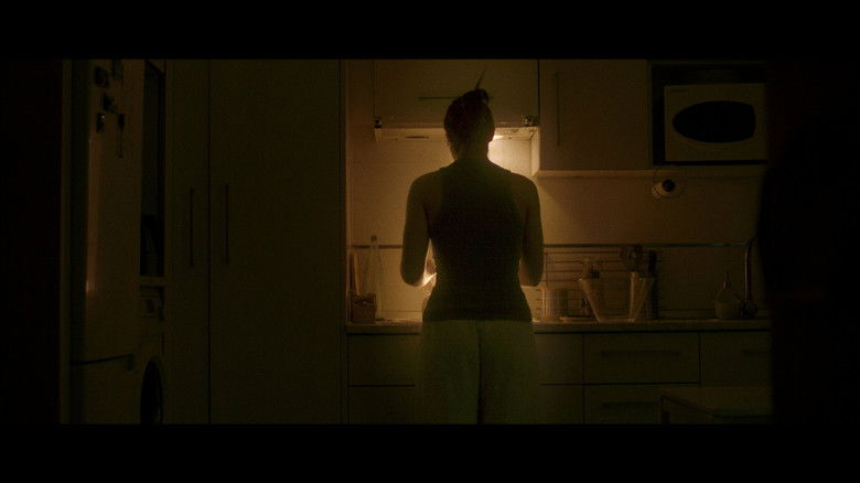 Gallery image from tMzlFQlBjdQ6ev3zO6gLYb87ZTL.jpg