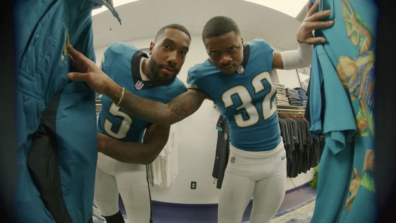 Image d'arrière-plan 1 du film Jaguars Release Prowler Throwbacks